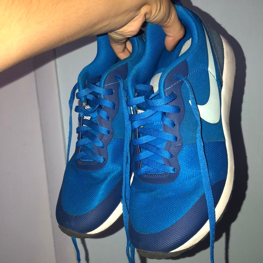Nike blue shoes